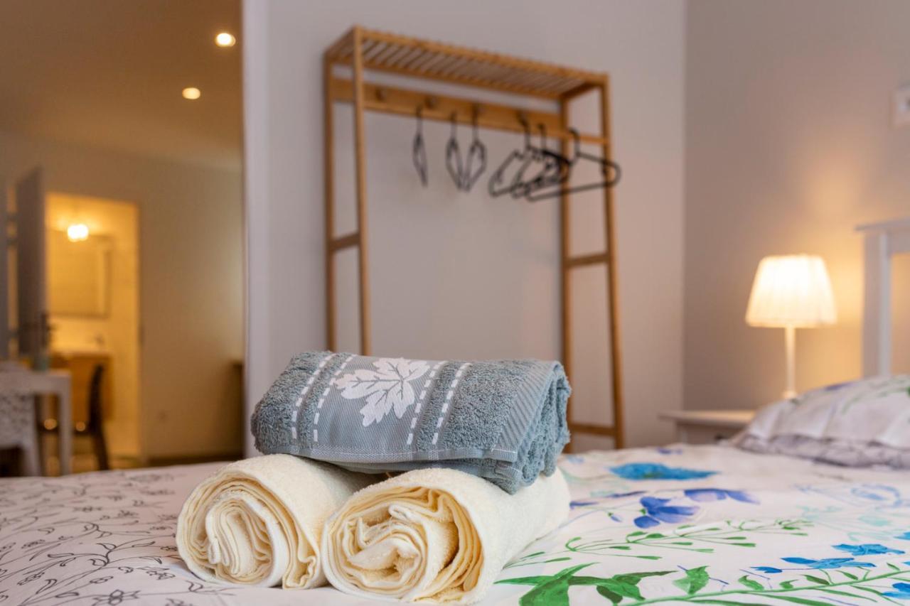 Loc Trotteur Le Fleur Des Champs F2 Cosy, Gare Sncf De Lourdes Apartment Luaran gambar