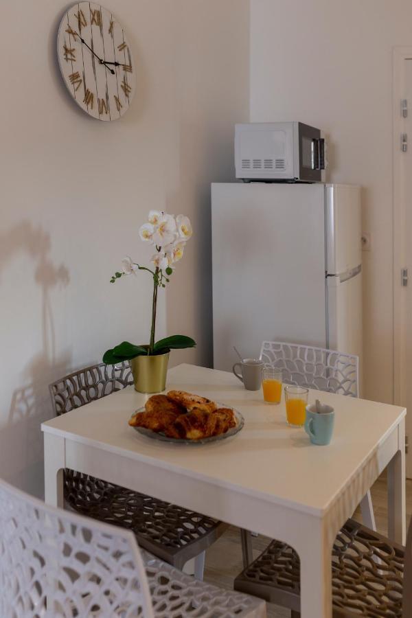 Loc Trotteur Le Fleur Des Champs F2 Cosy, Gare Sncf De Lourdes Apartment Luaran gambar